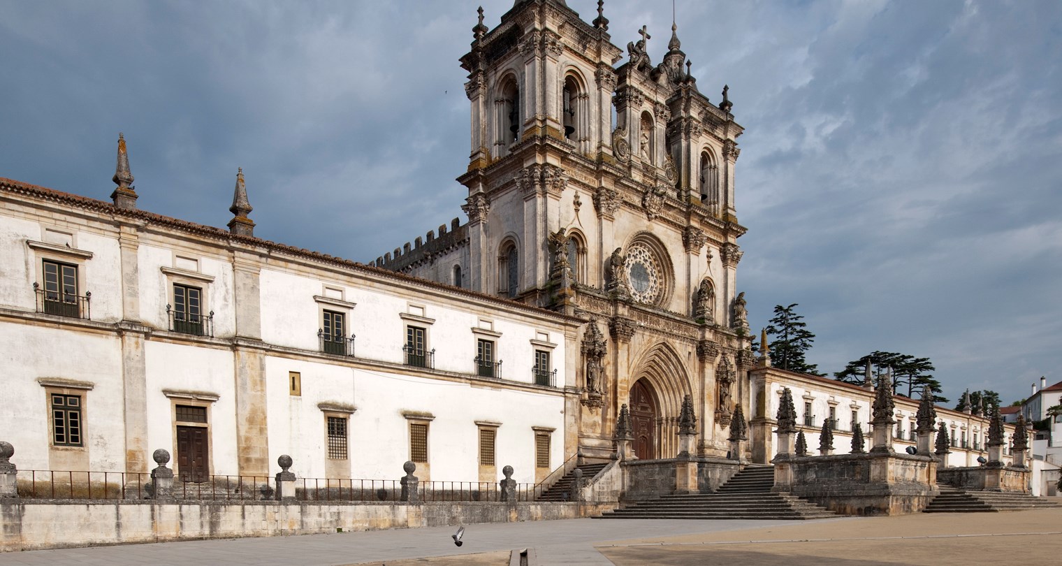 Cistermúsica na Sacristia e no bosque do Mosteiro de Alcobaça, mas também  em Coz e na Fórnea – Região de Leiria